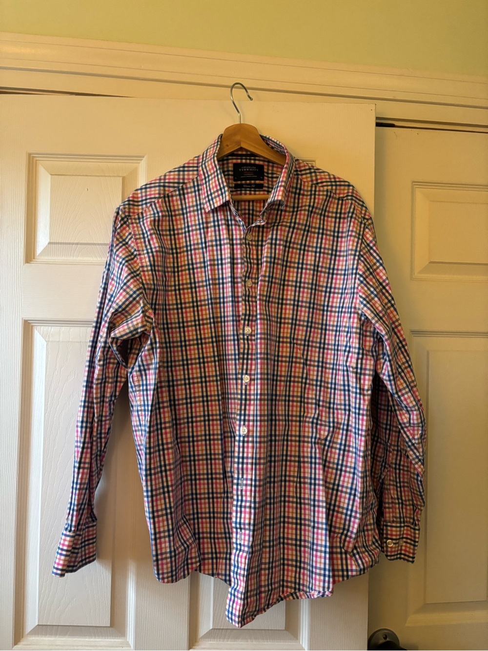 Charles Tyrwhitt Pink and Blue Plaid Button-Down Shirt Classic Fit